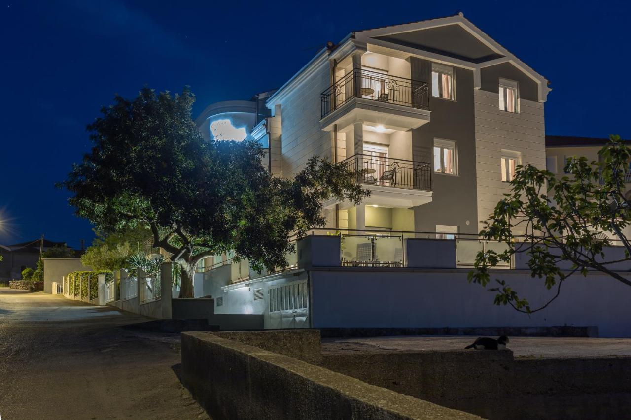 Villa Mihaela 特罗吉尔 外观 照片